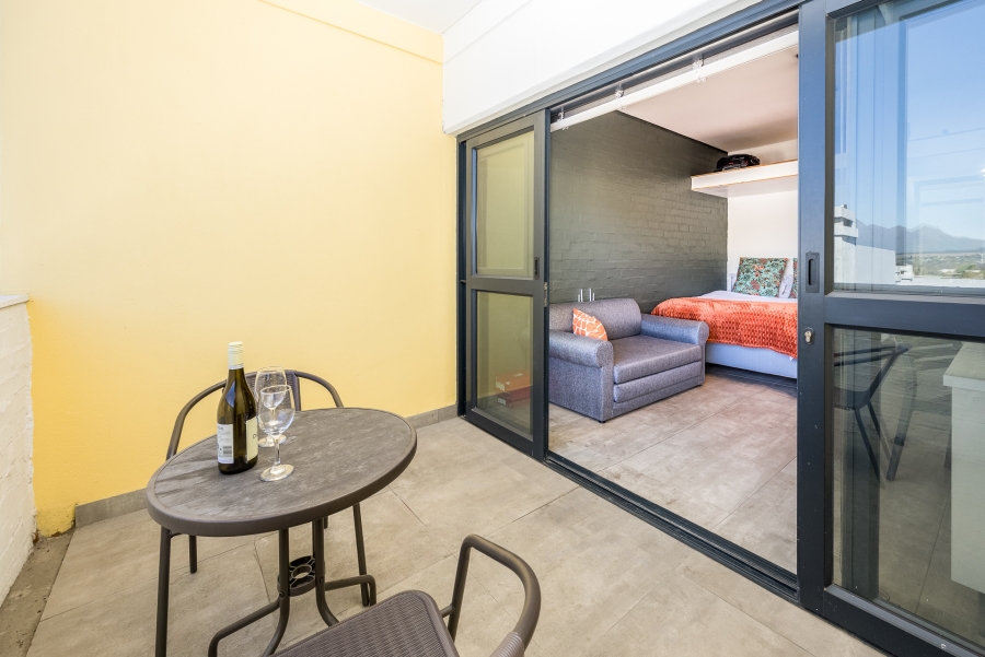 1 Bedroom Property for Sale in Stellenbosch Central Western Cape